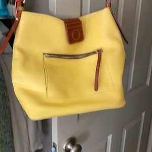 Dooney & Bourke shoulderbag